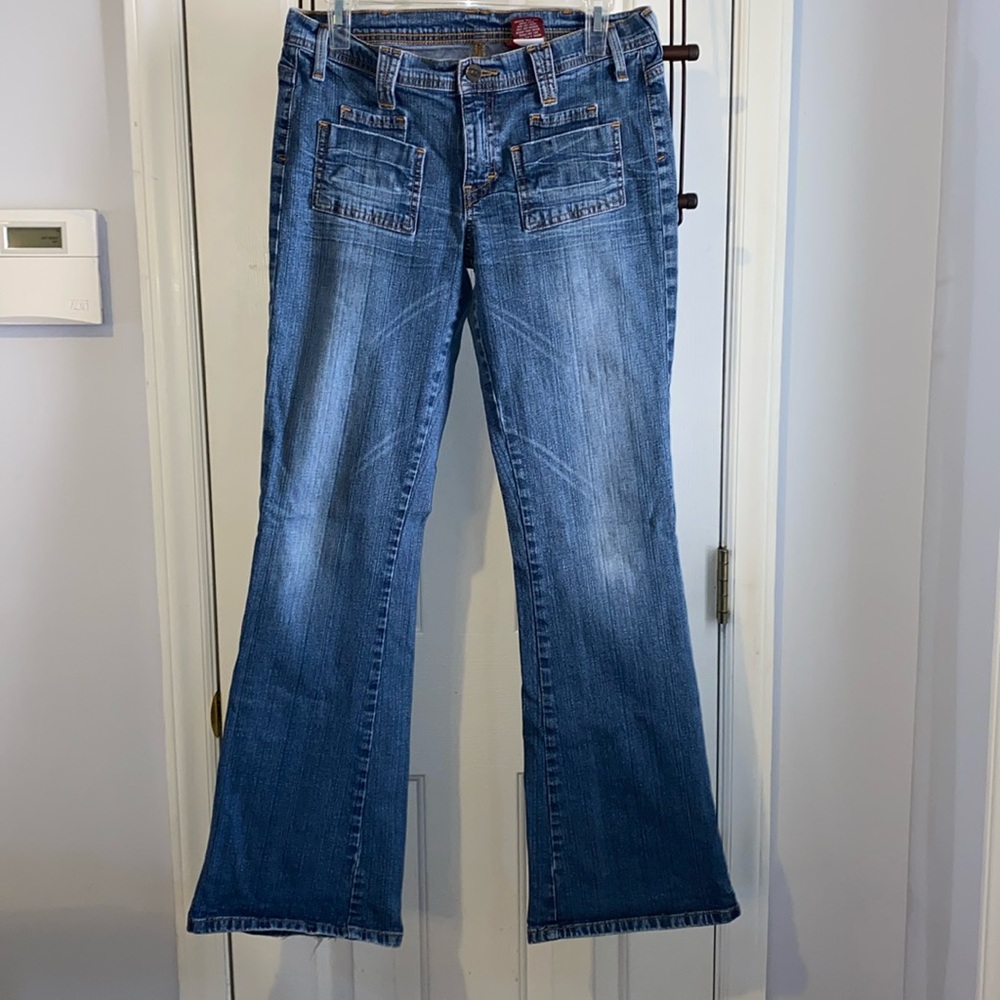 Awesome vintage Bongo flare jeans, Junior sz 11,  30x31.5 flare 9.5